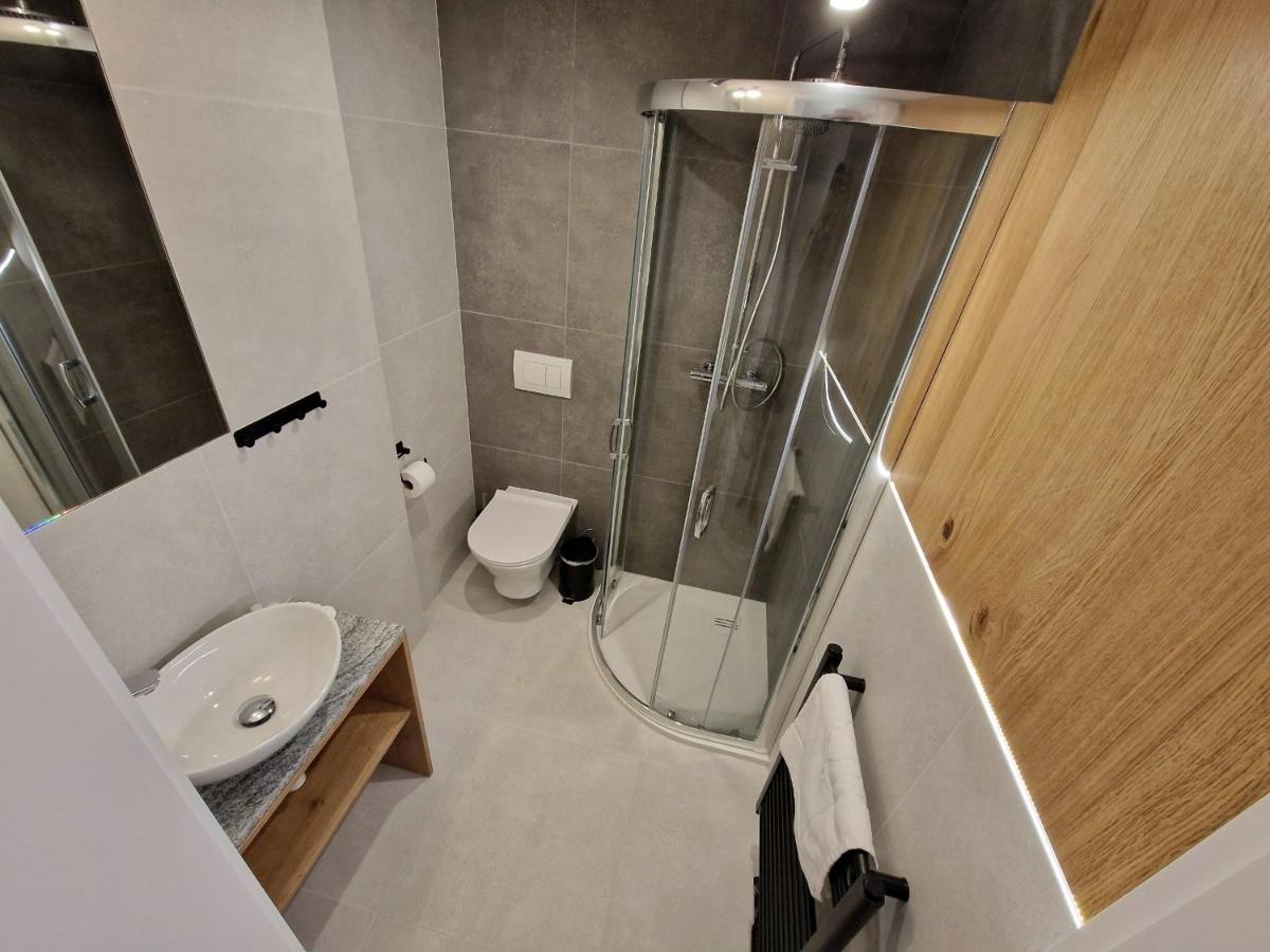 Sniezynka Bed & Breakfast Щирк Екстериор снимка