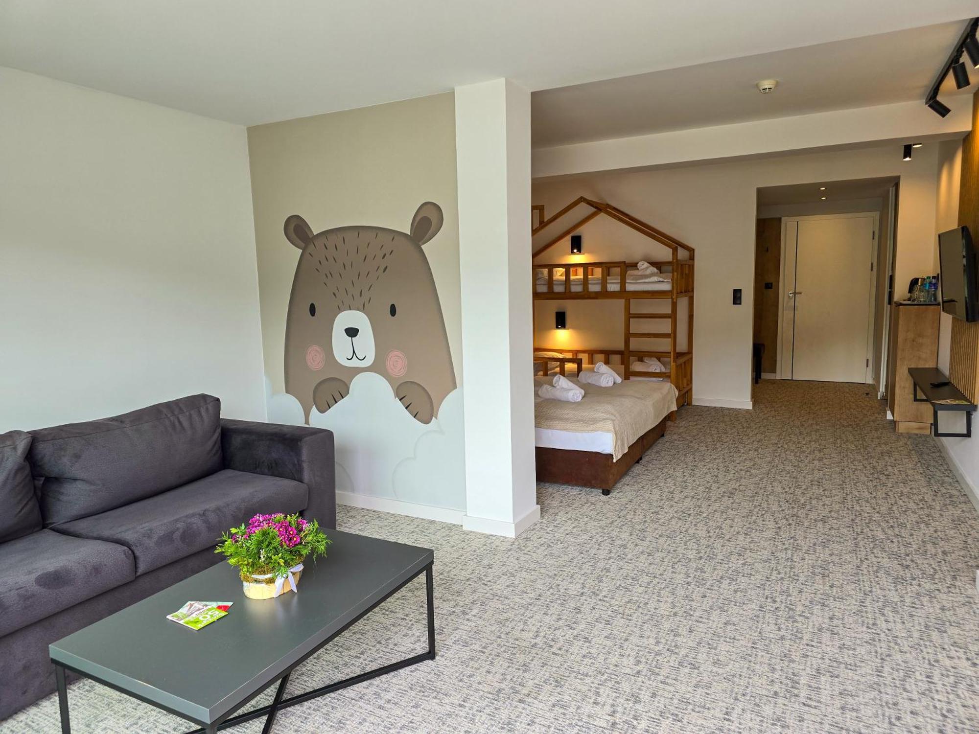 Sniezynka Bed & Breakfast Щирк Екстериор снимка